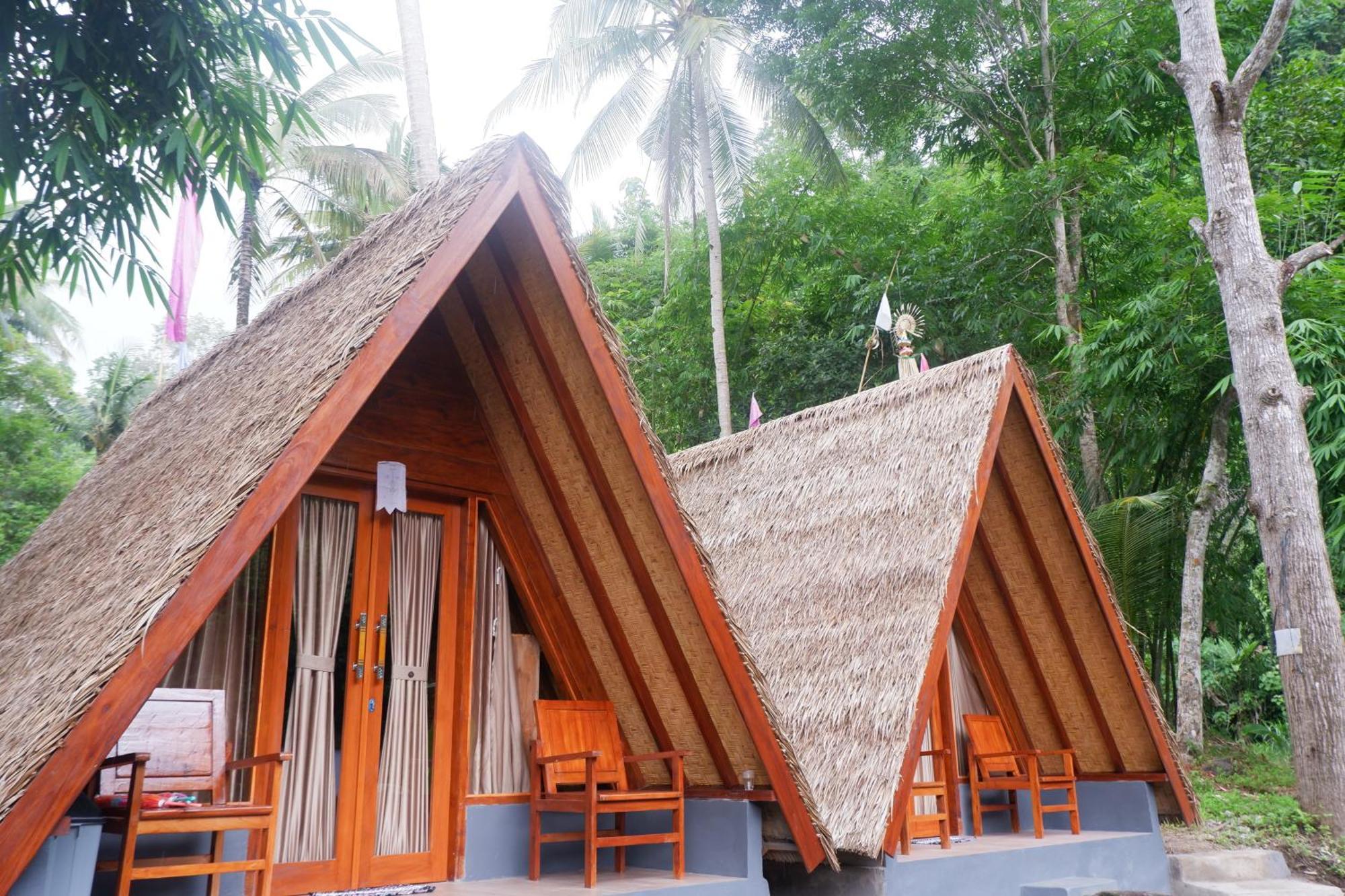 Aum Resort Pulukan Exterior photo